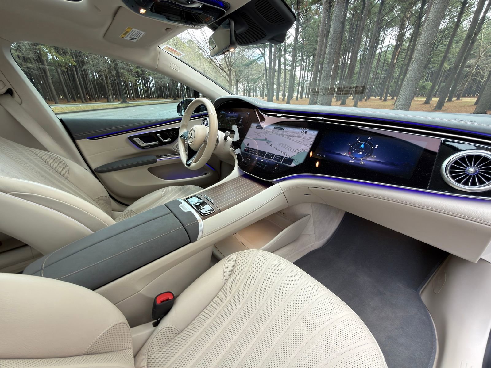 Used 2022 Mercedes-Benz EQS 580 580 image 19