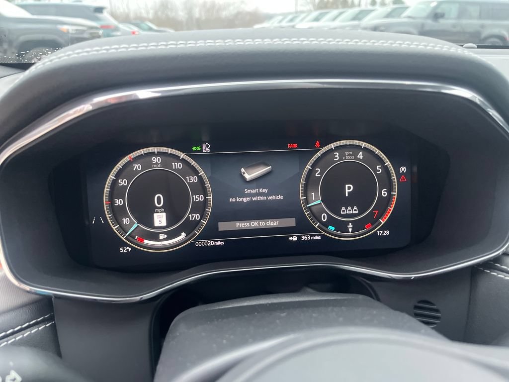 New 2024 Jaguar XF R-Dynamic SE AWD/4WD image 15