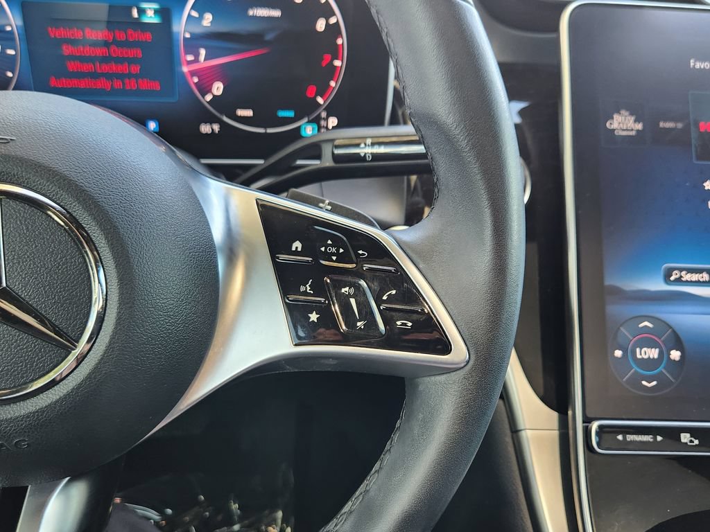 Used 2025 Mercedes-Benz GLC 300 image 18