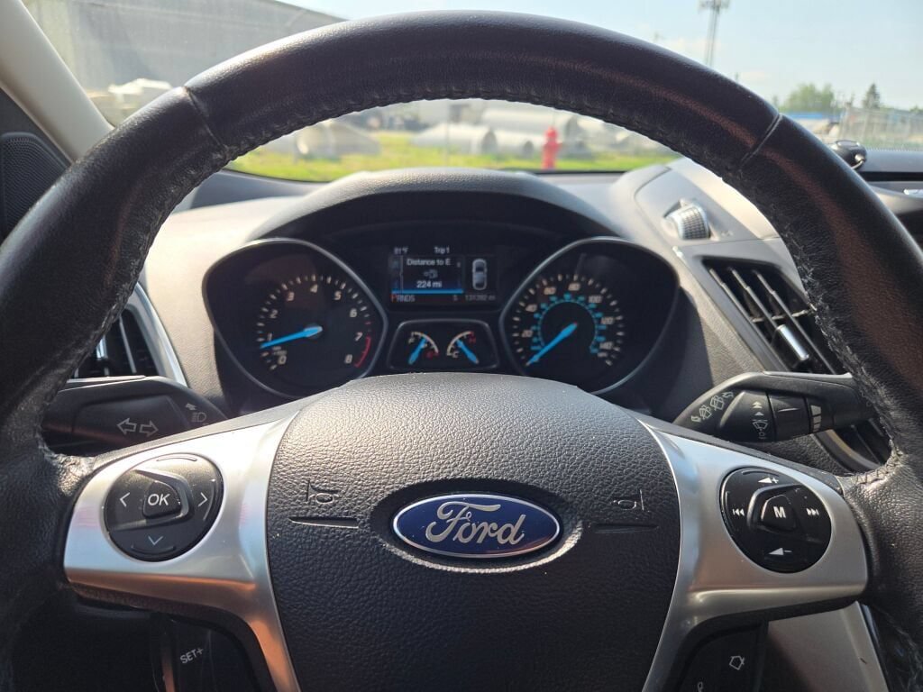 Used 2013 Ford Escape SEL AWD/4WD image 30