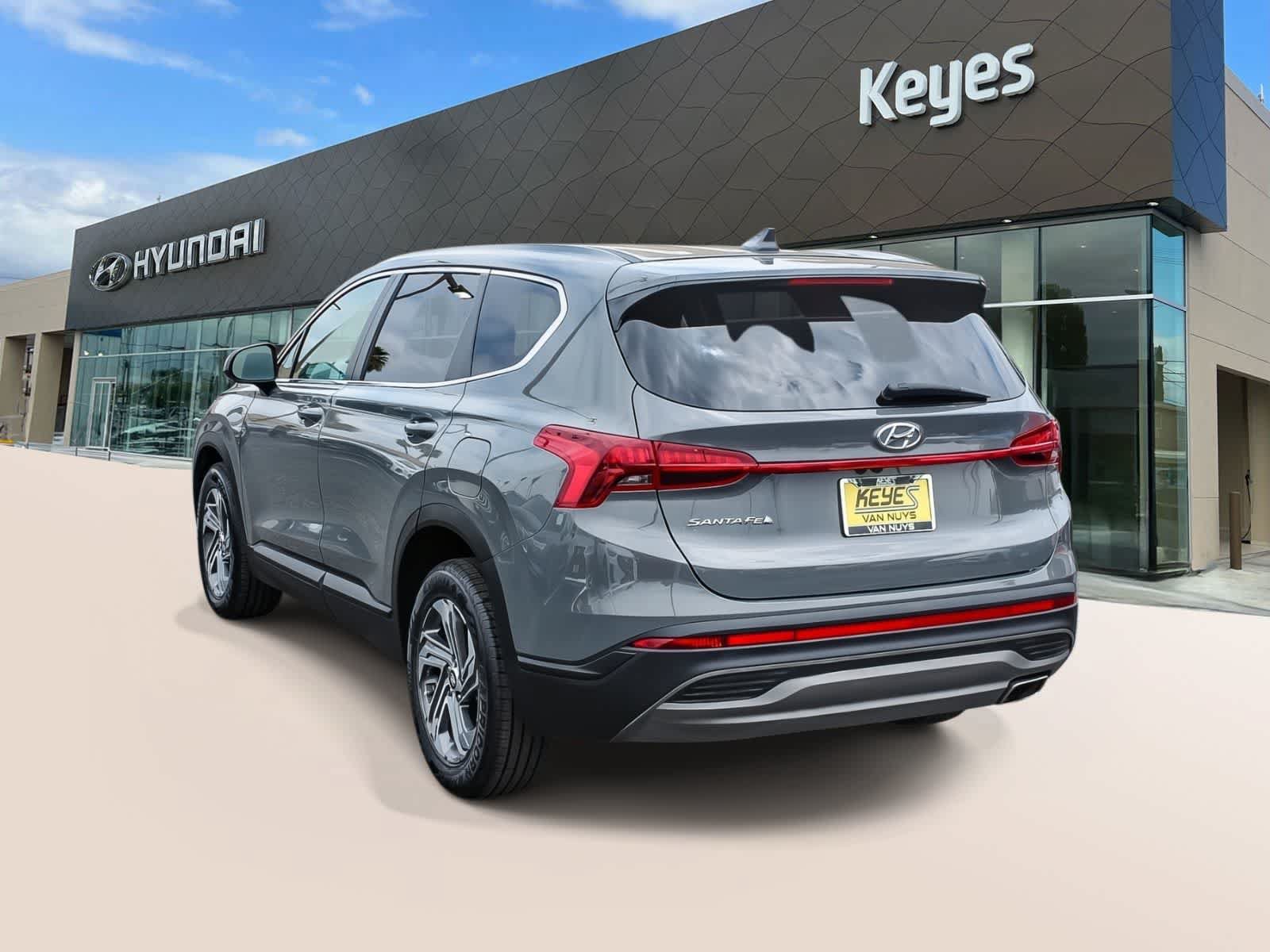 Certified 2023 Hyundai Santa Fe SE FWD image 7