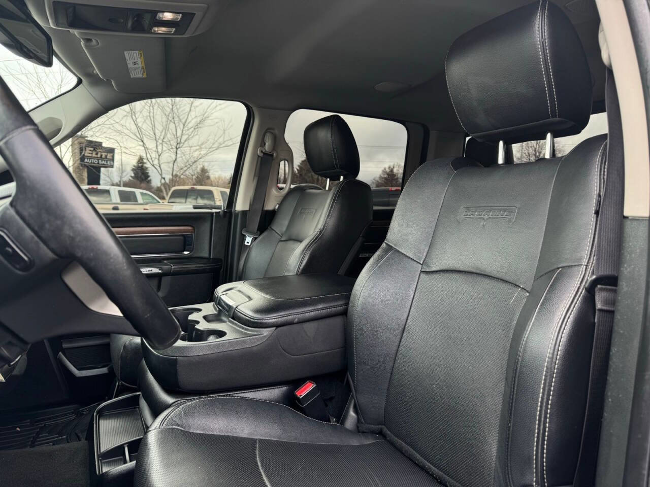 Used 2017 RAM 1500 Laramie image 13