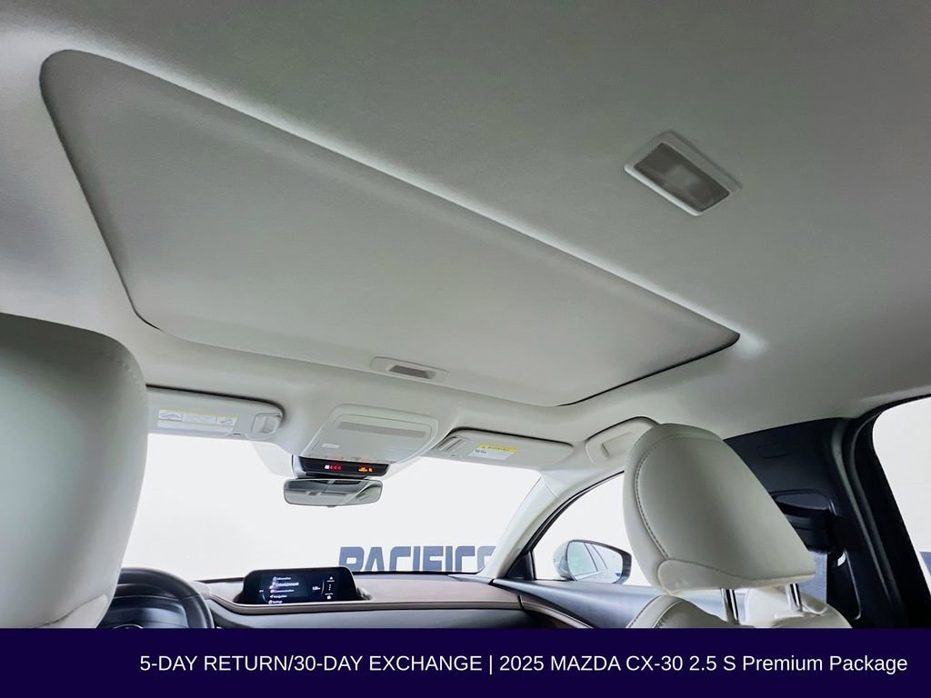Used 2025 MAZDA CX-30 AWD 2.5 S w/ Premium Package image 39