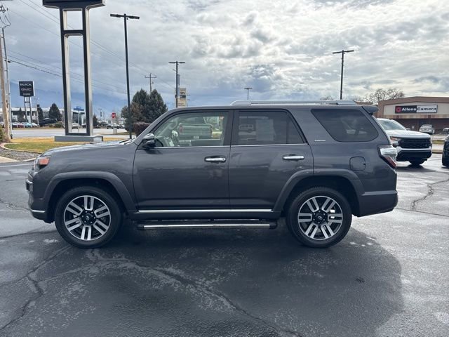Used 2022 Toyota 4Runner Limited image 4