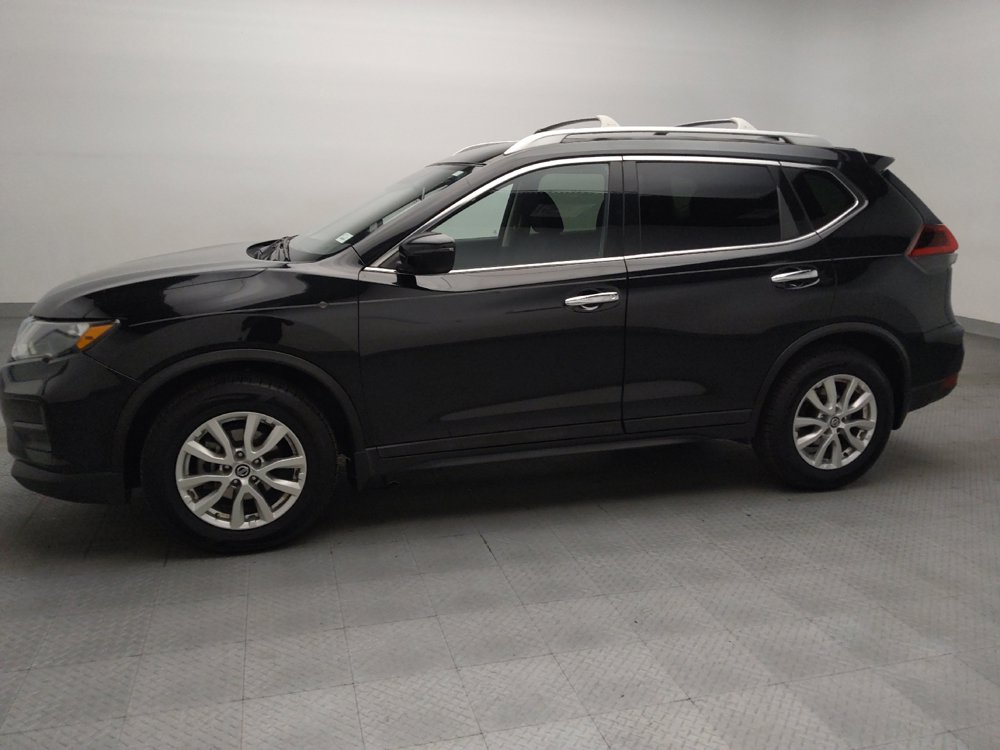 Used 2019 Nissan Rogue S w/ Special Edition Package FWD image 2