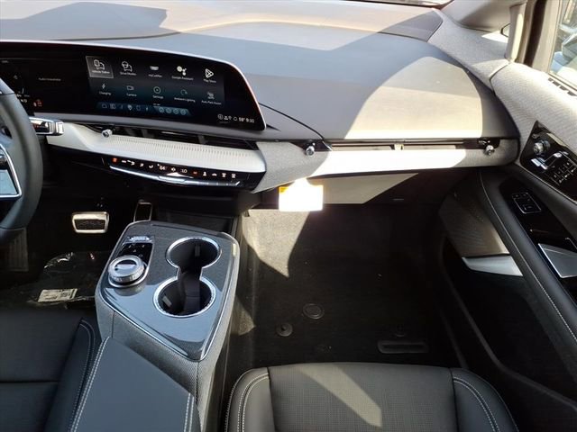 New 2026 Cadillac Optiq Sport 2 AWD/4WD image 16