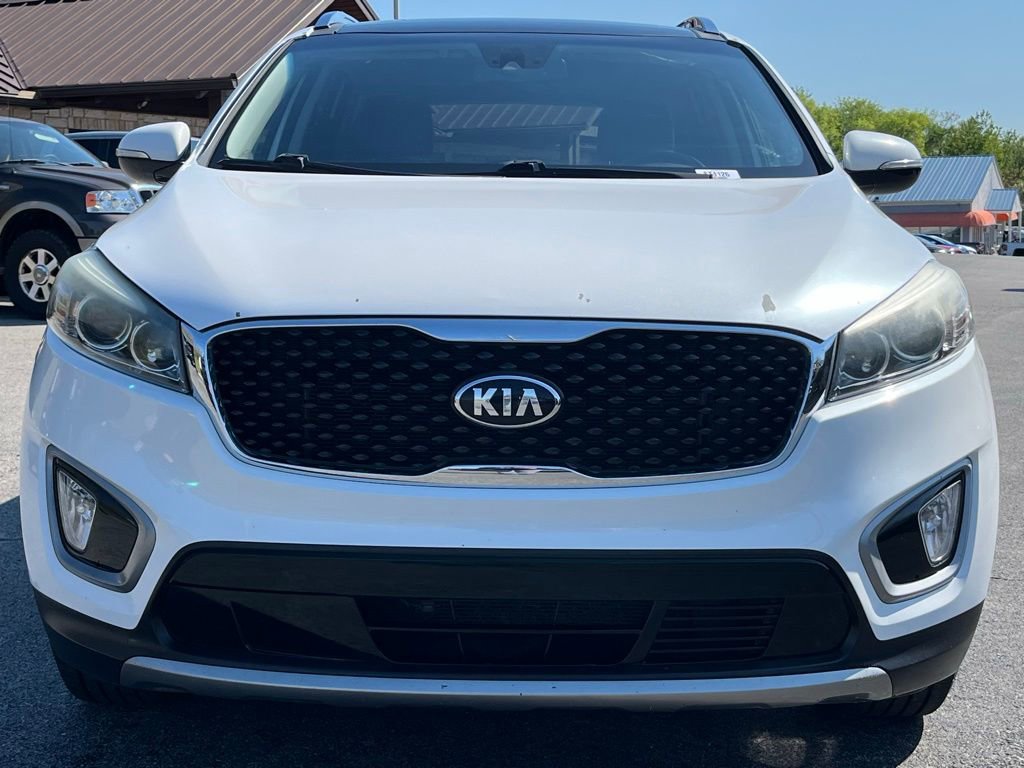 Used 2017 Kia Sorento EX w/ EX Advanced Touring Package image 2