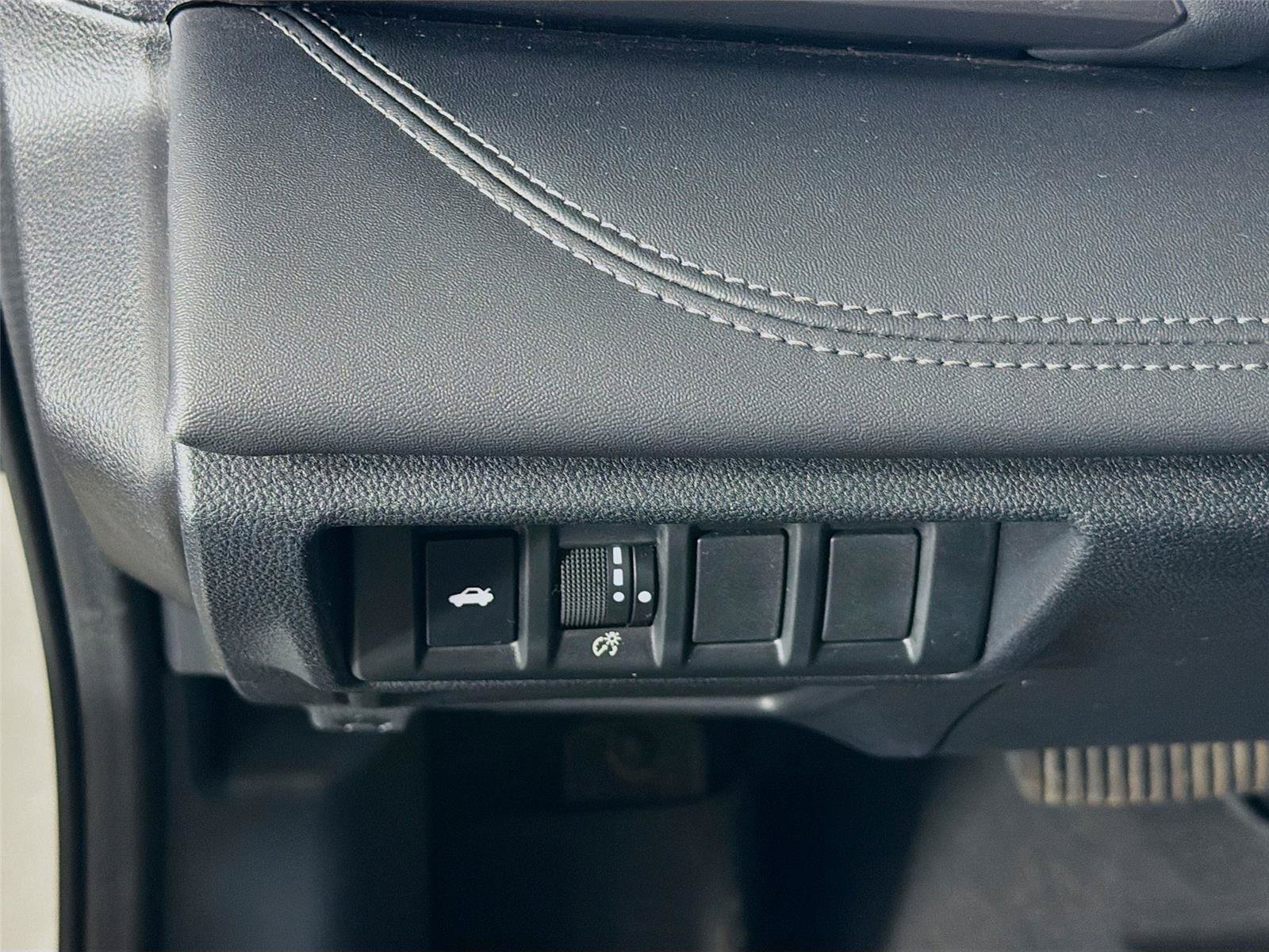 Used 2022 Subaru Legacy Limited AWD/4WD image 17