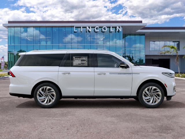 New 2027 Lincoln Navigator L Reserve RWD image 5