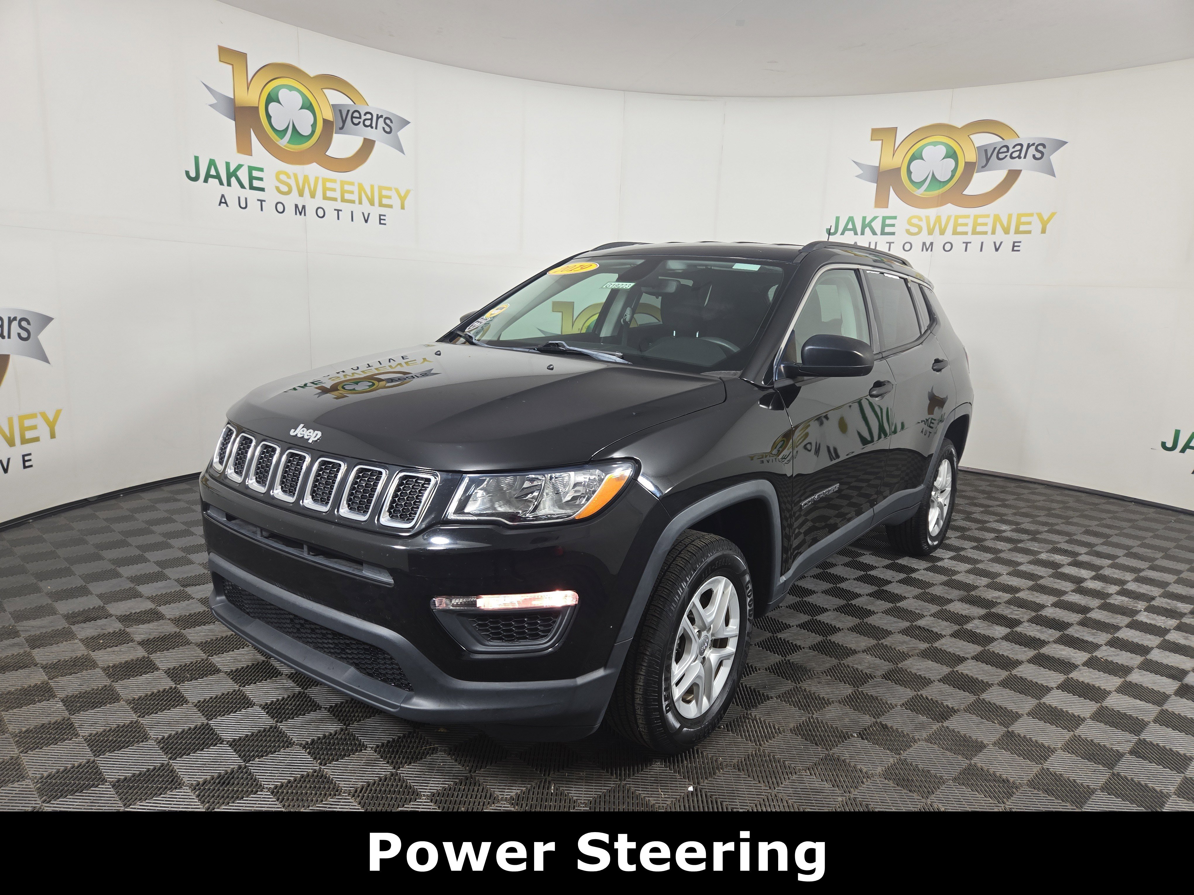 Used 2019 Jeep Compass Sport image 3