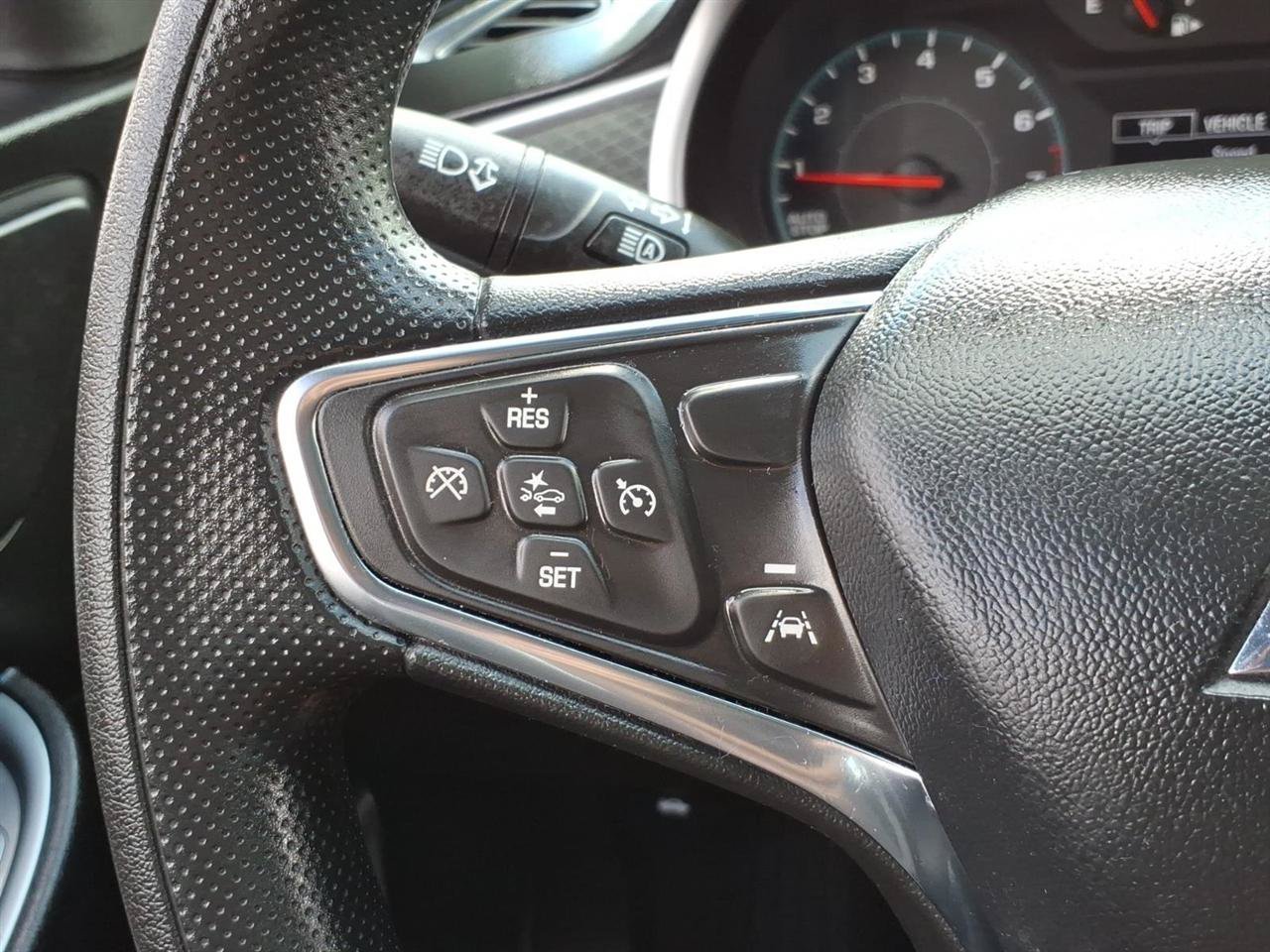 Used 2024 Chevrolet Malibu LT FWD image 13