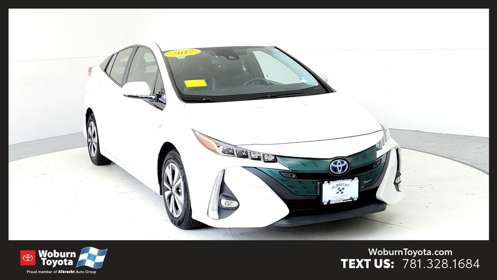 Used 2017 Toyota Prius Prime Advanced w/ Carpet Mat Package FWD image 1