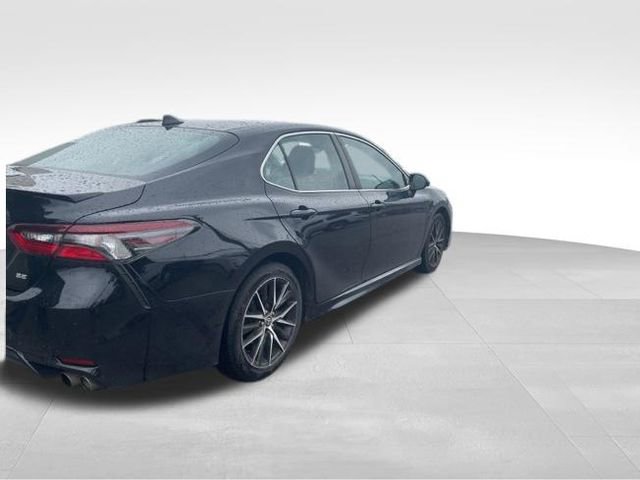 Used 2021 Toyota Camry SE FWD image 7