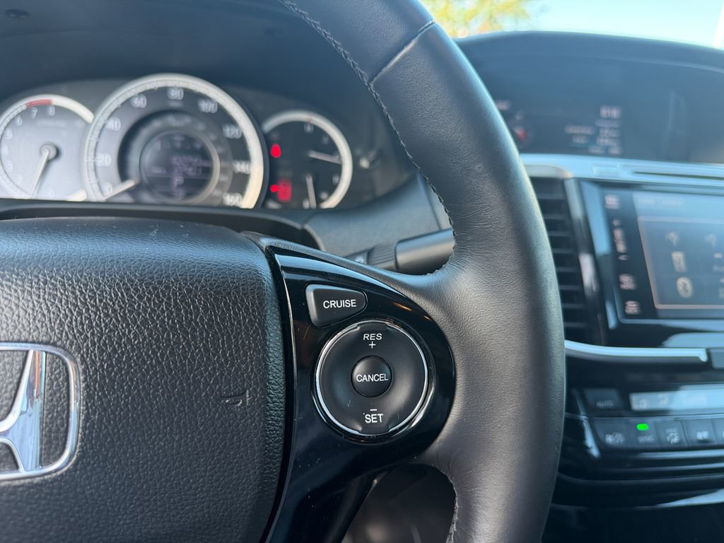 Used 2016 Honda Accord EX-L image 17