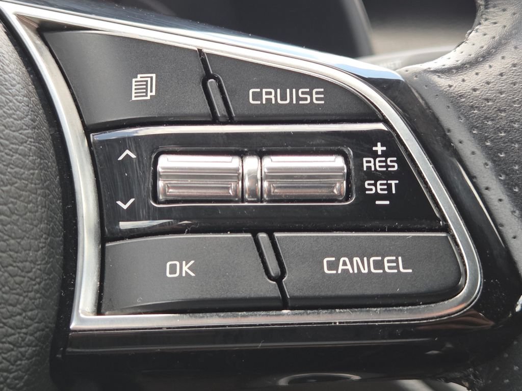 Used 2021 Kia Forte GT-Line FWD image 11
