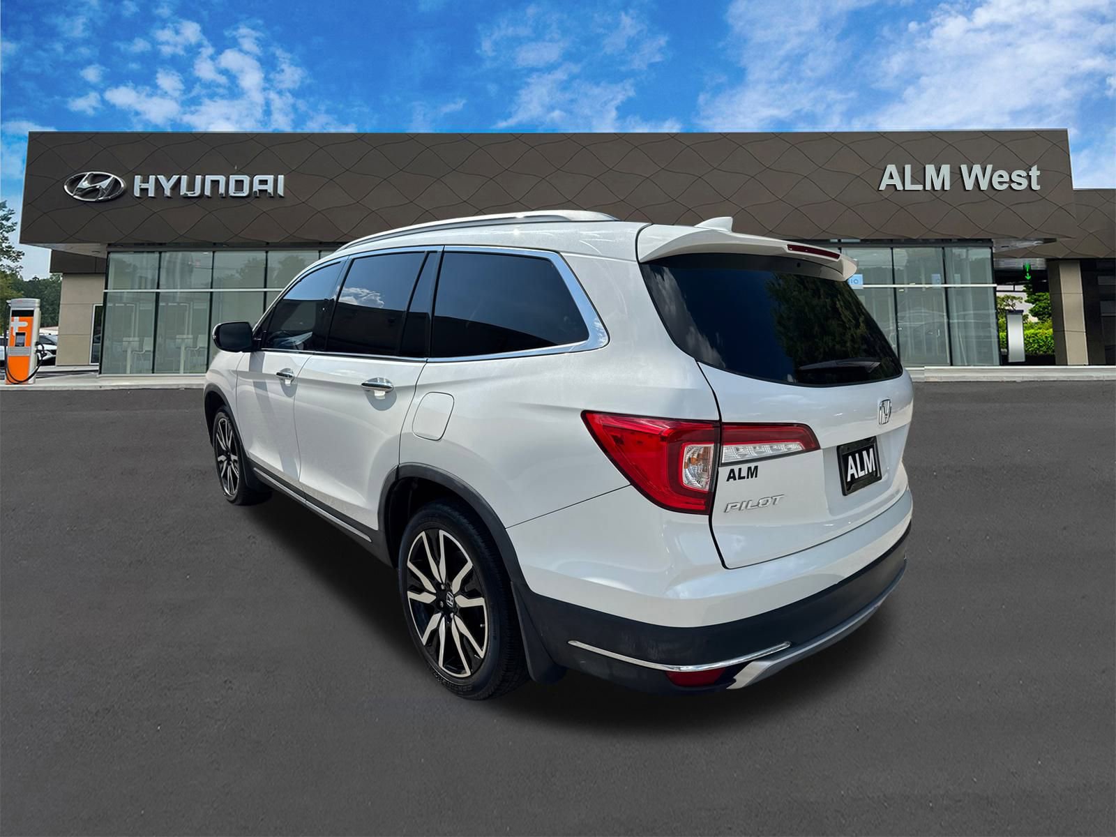 Used 2022 Honda Pilot Elite image 7