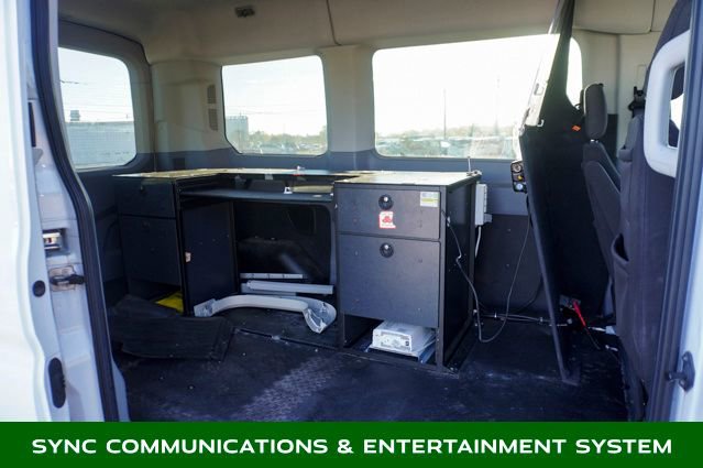 Used 2019 Ford Transit 150 XLT image 5