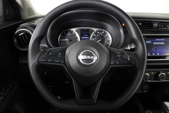 Certified 2025 Nissan Kicks Play S image 24