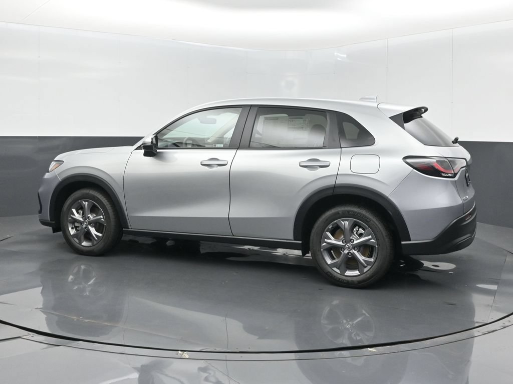 New 2027 Honda HR-V LX image 4