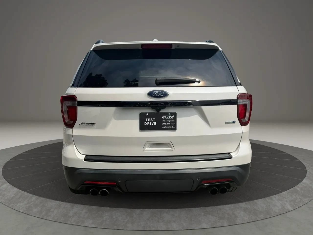 Used 2018 Ford Explorer Sport w/ Equipment Group 401A AWD/4WD image 5