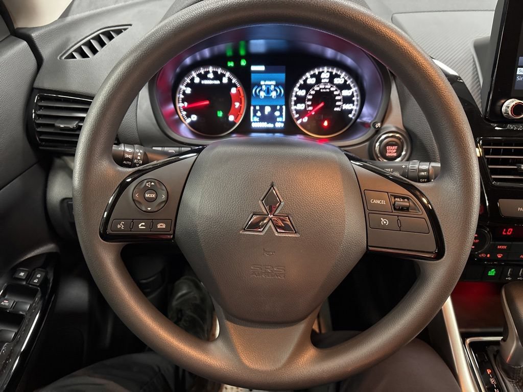 Used 2024 Mitsubishi Eclipse Cross LE AWD/4WD image 23