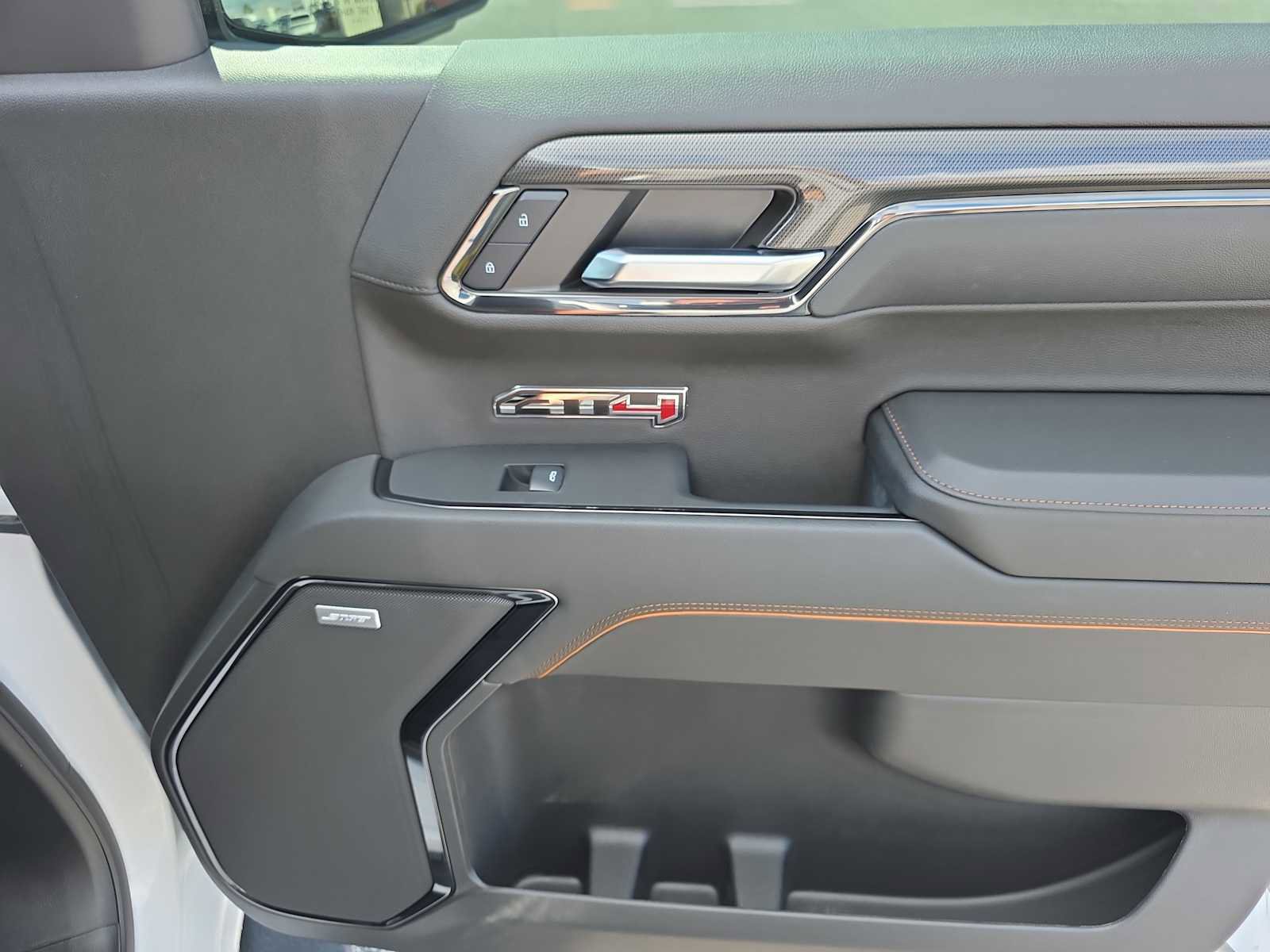 Used 2024 GMC Sierra 1500 AT4 w/ Technology Package image 36