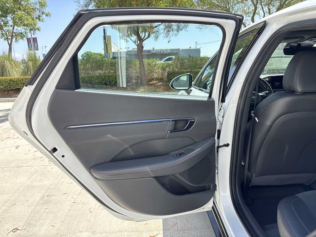 Used 2022 Hyundai Sonata N Line FWD image 11
