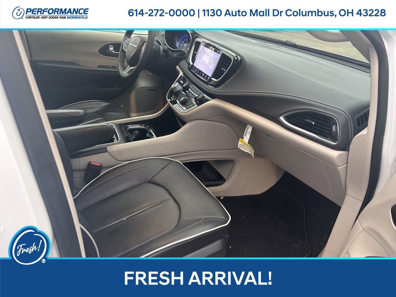 Used 2022 Chrysler Pacifica Limited image 16