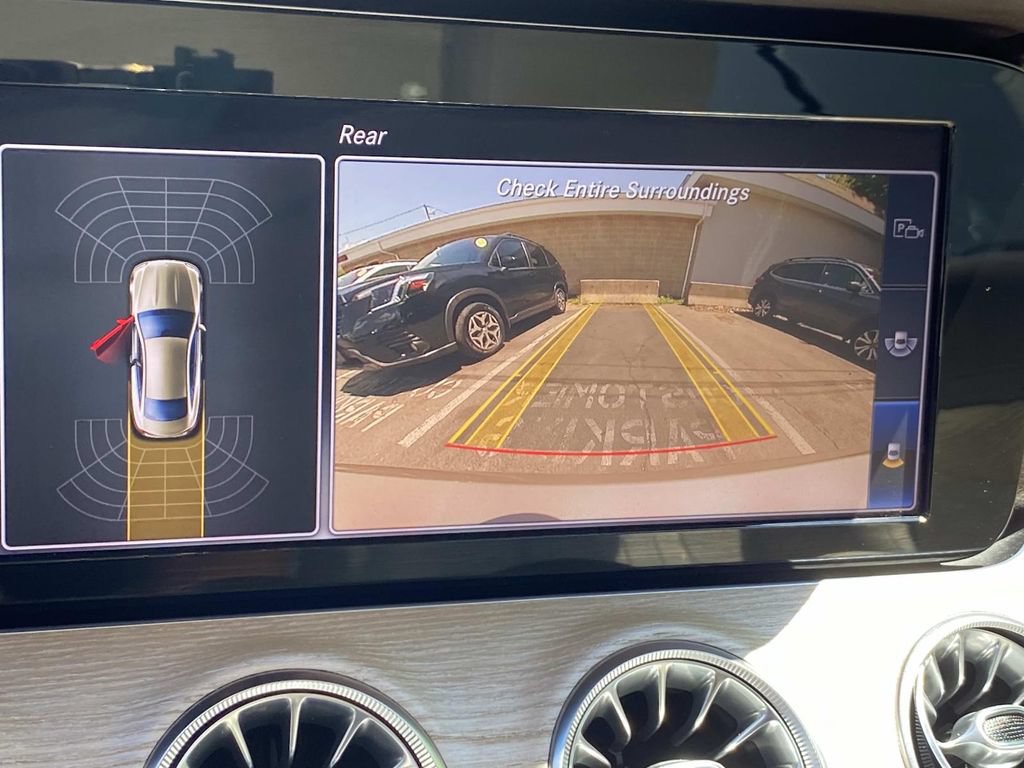 Used 2018 Mercedes-Benz E 400 4MATIC Coupe image 16
