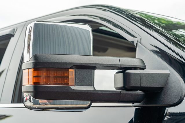 Used 2017 GMC Sierra 2500 Denali w/ Duramax Plus Package image 12