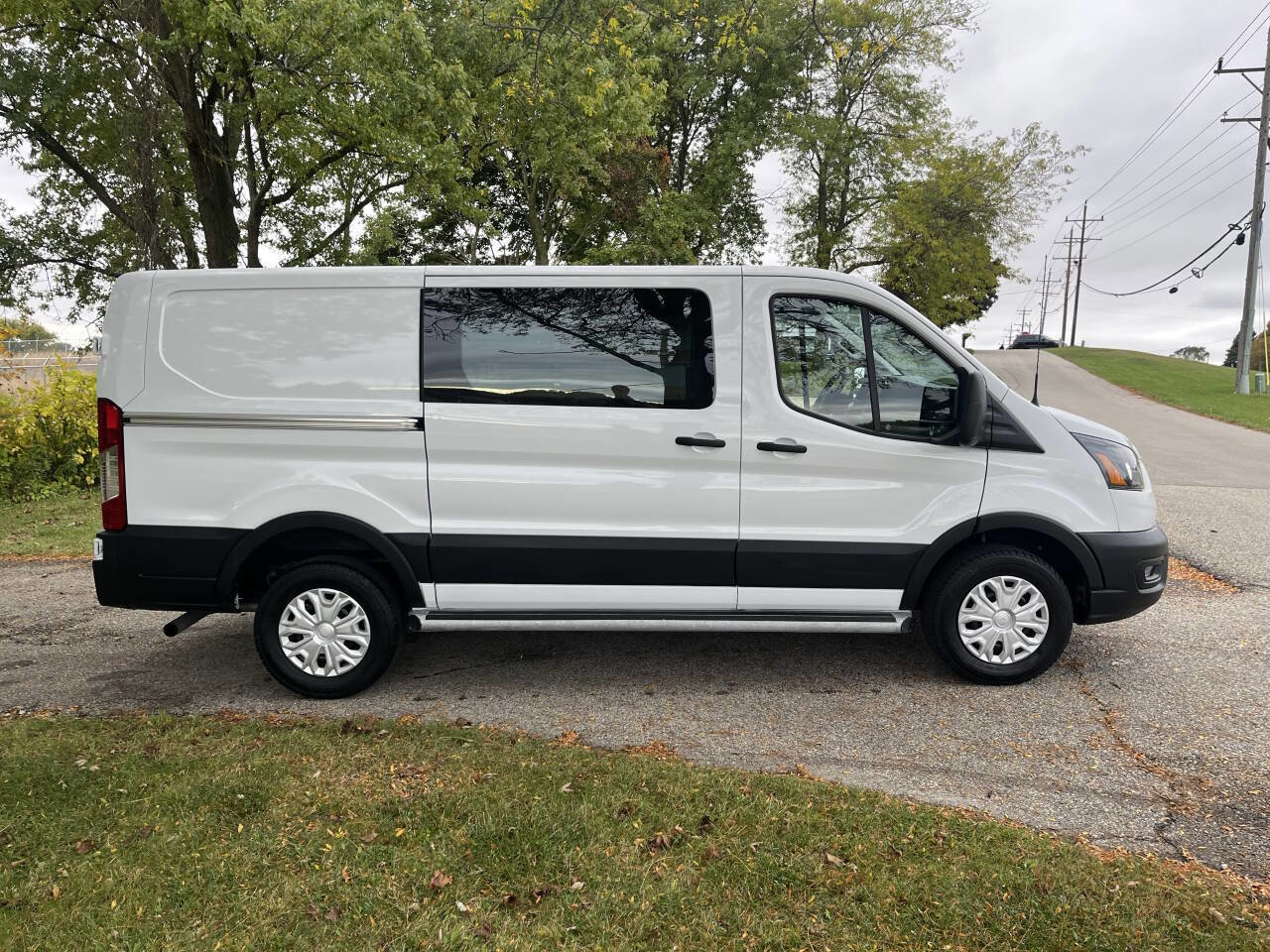 Used 2024 Ford Transit 250 Low Roof w/ Exterior Upgrade Package image 7
