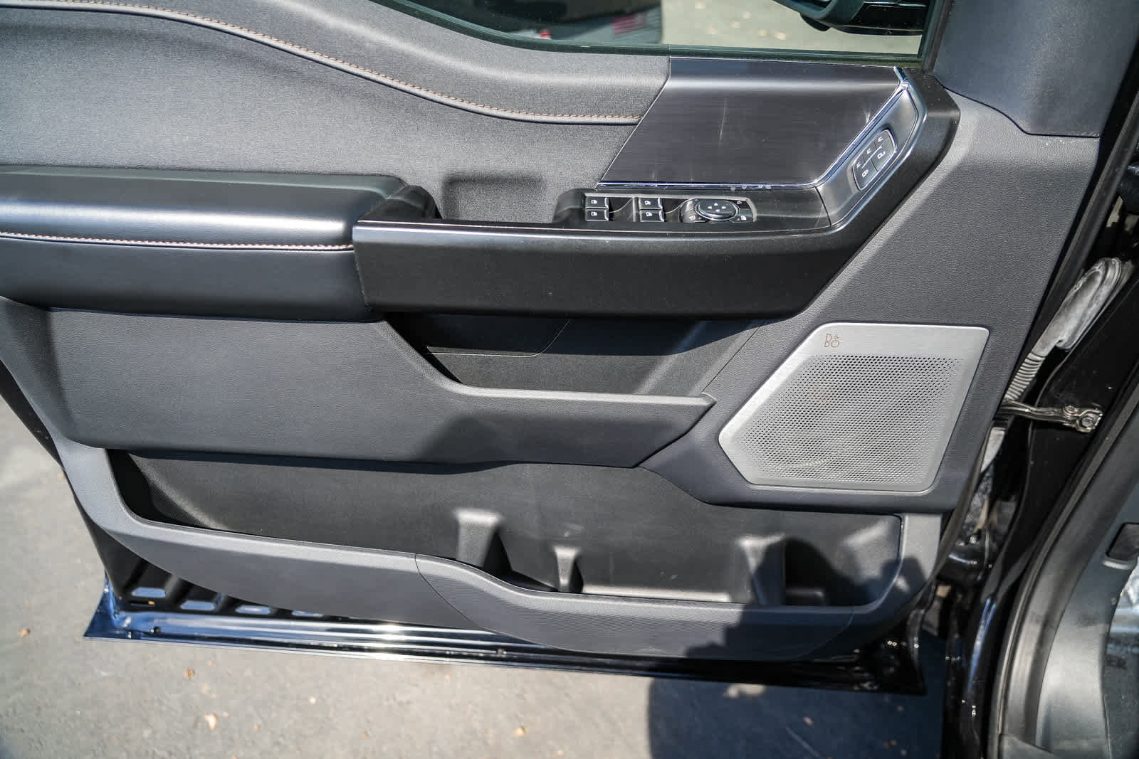 Used 2023 Ford F150 Raptor image 17