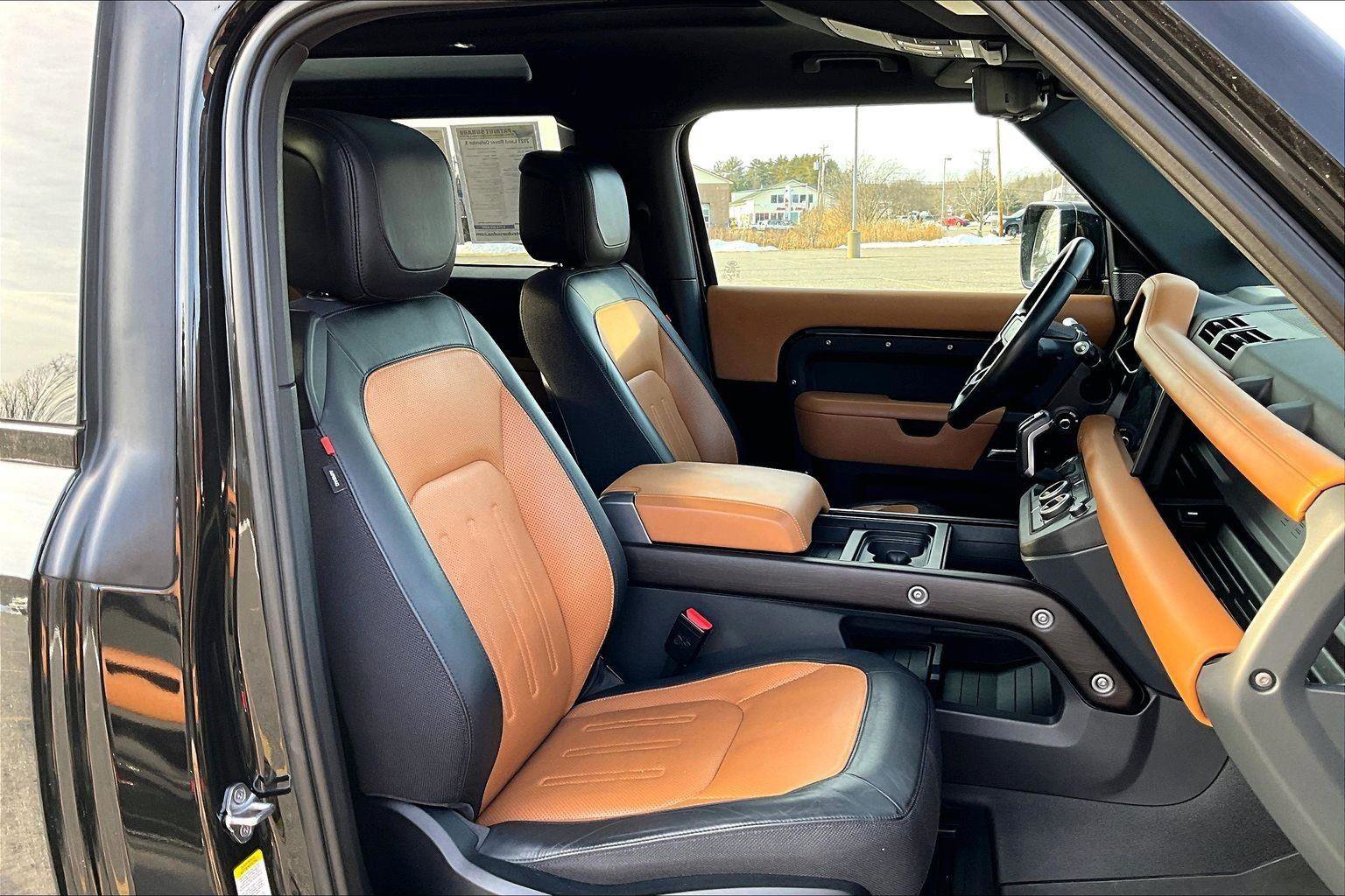 Used 2021 Land Rover Defender 90 X image 5