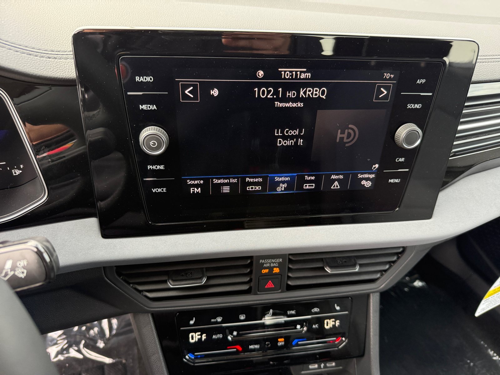 New 2027 Volkswagen Jetta SE FWD image 12