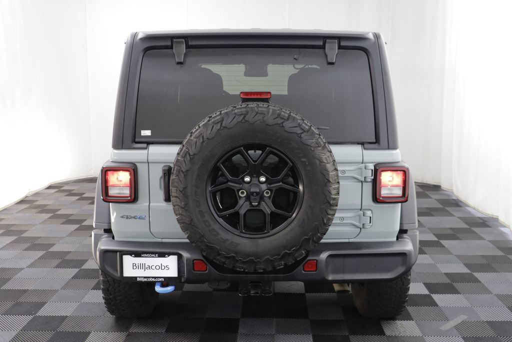 Used 2024 Jeep Wrangler Unlimited AWD/4WD image 17