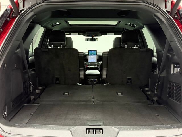 Used 2020 Ford Explorer ST w/ ST High-Performance Pack image 33