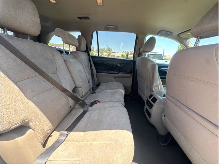 Used 2016 Honda Pilot EX image 8