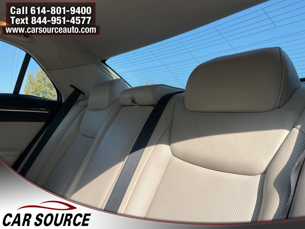 Used 2017 Chrysler 300 C w/ Safetytec Plus Group image 13