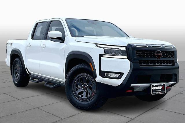 Certified 2025 Nissan Frontier Pro-X w/ Tow Package RWD image 3