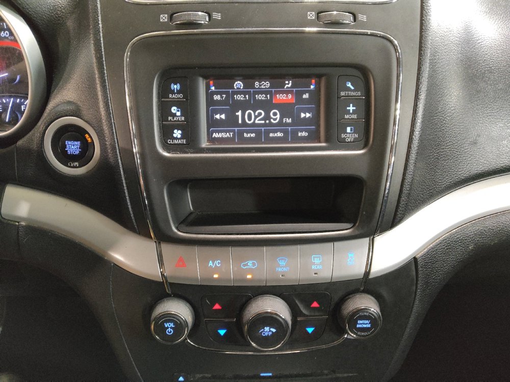 Used 2020 Dodge Journey SE w/ SE Popular Equipment Group image 25