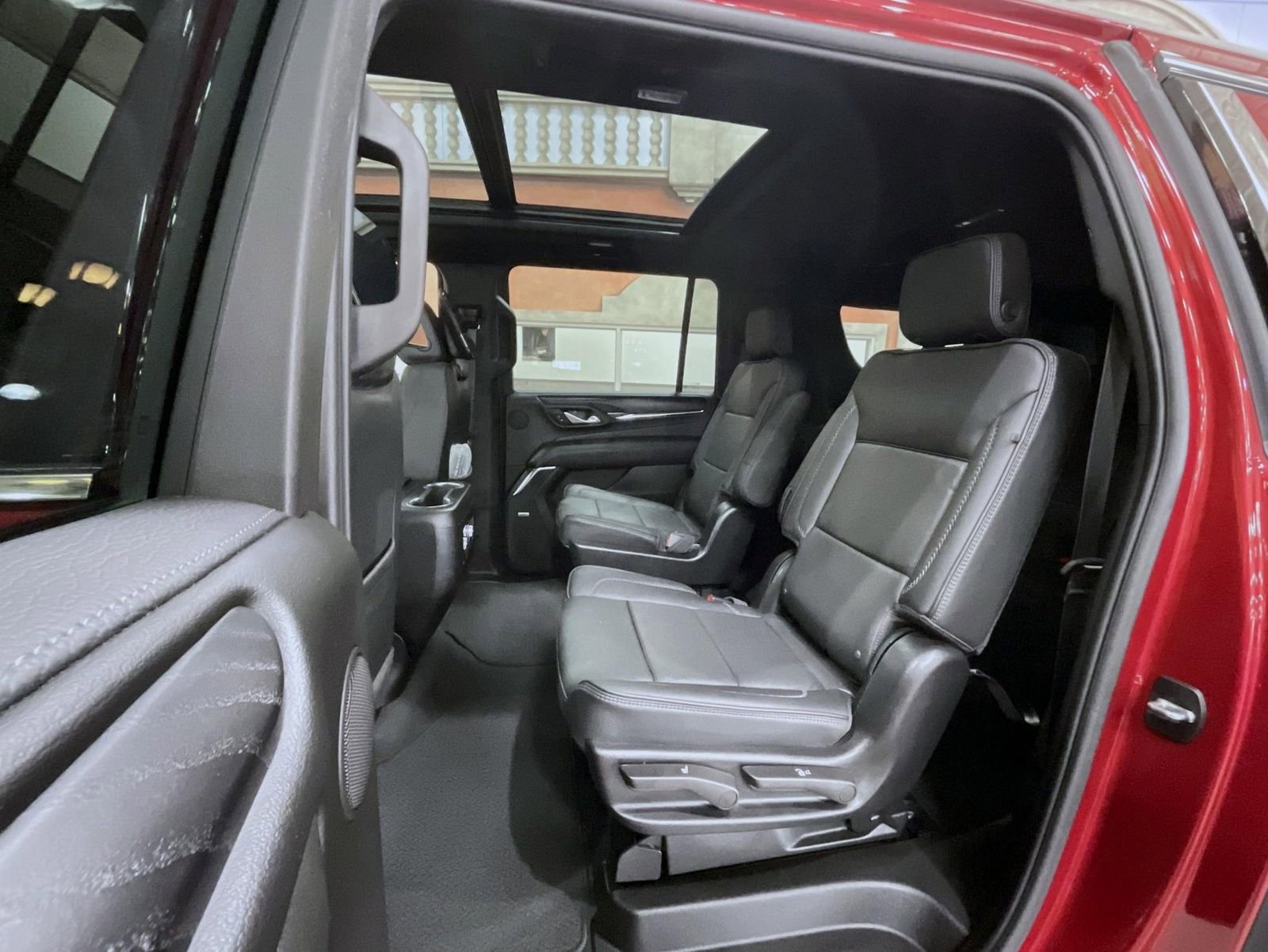 Certified 2024 GMC Yukon XL Denali w/ Advanced Technology Package image 19