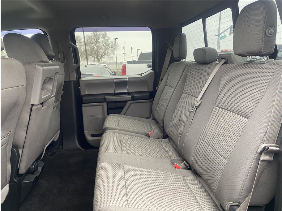 Used 2015 Ford F150 XLT w/ Equipment Group 302A Luxury image 15