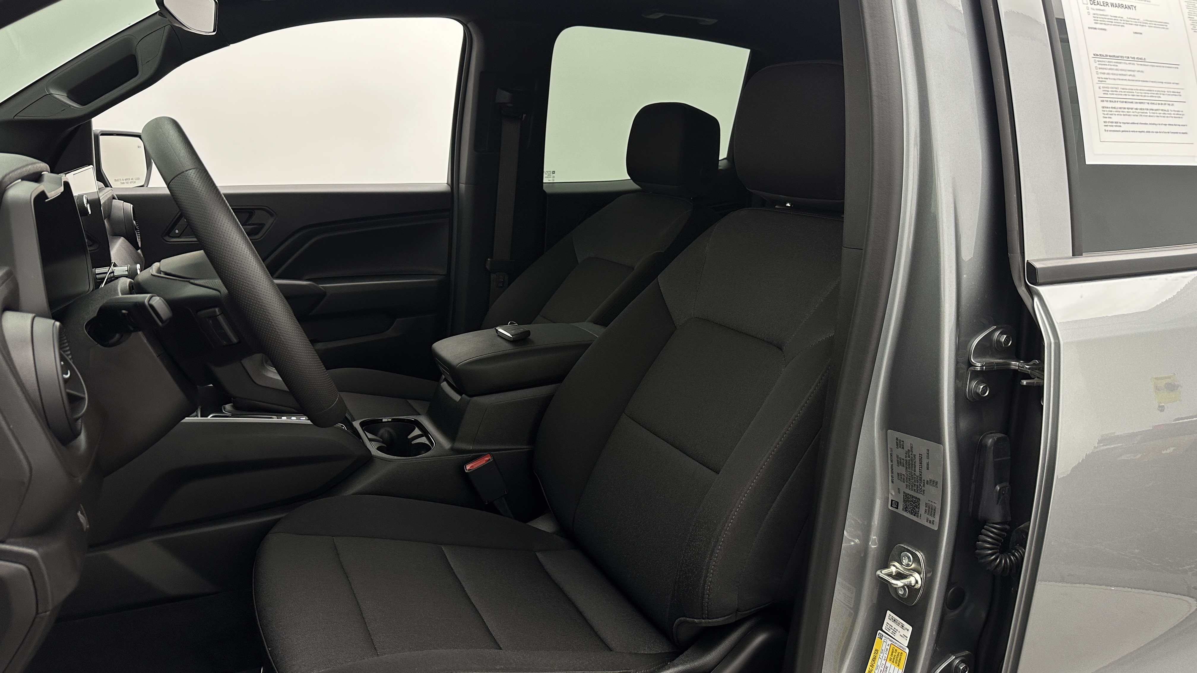 Used 2026 Chevrolet Colorado W/T RWD image 15