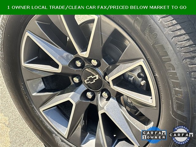 Used 2023 Chevrolet Suburban Z71 w/ Luxury Package image 18