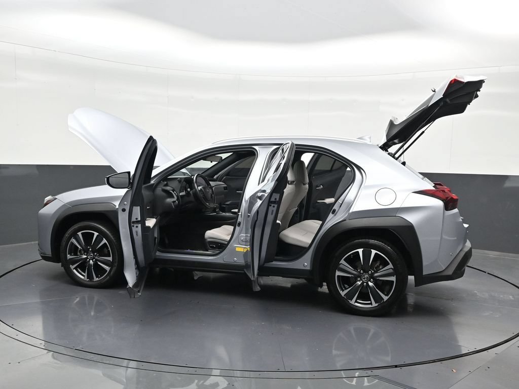 Used 2023 Lexus UX 250h FWD w/ Accessory Package (Z2) image 41