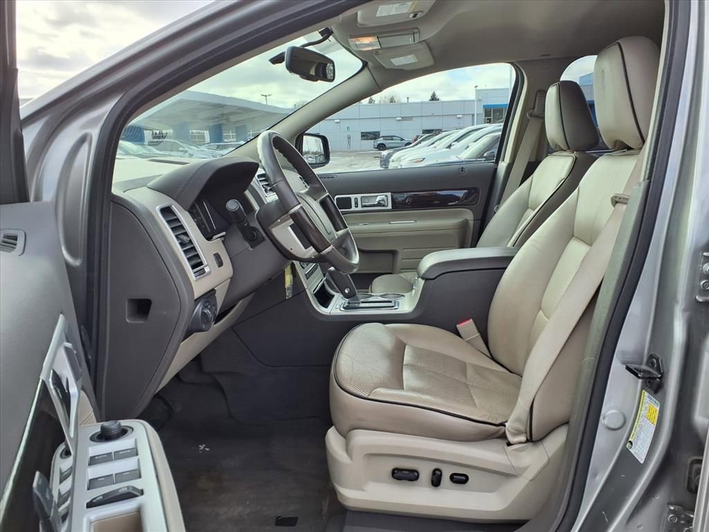 Used 2008 Lincoln MKX 2WD image 17