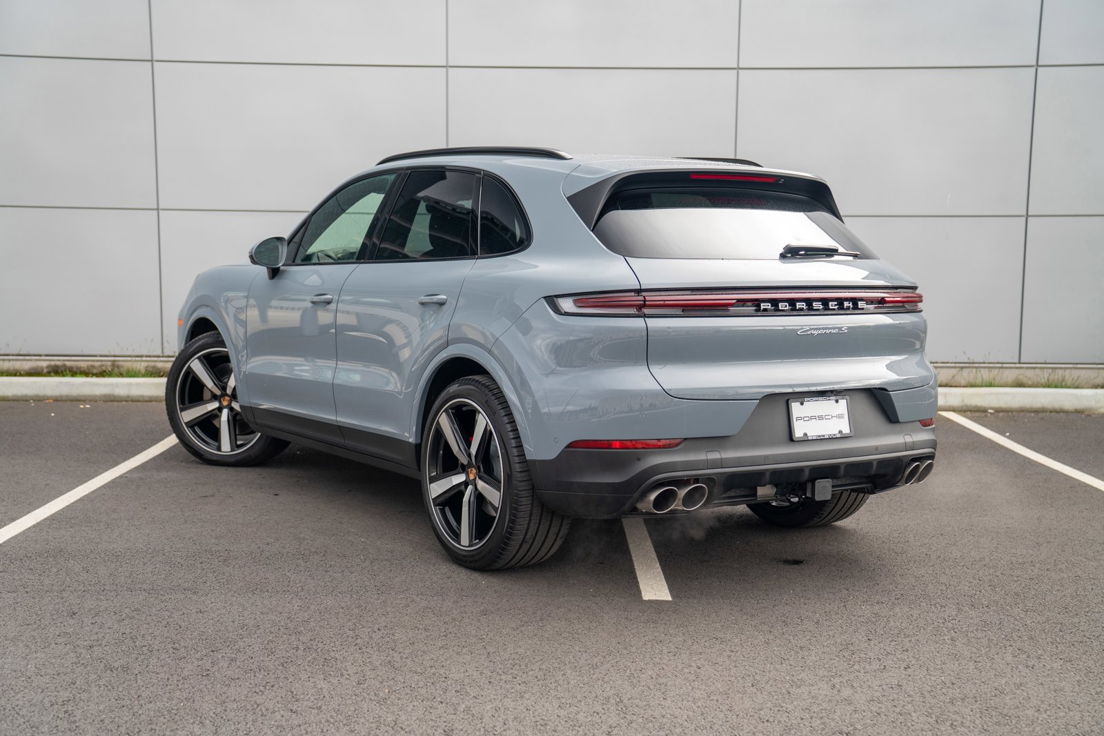 New 2026 Porsche Cayenne S AWD/4WD image 3