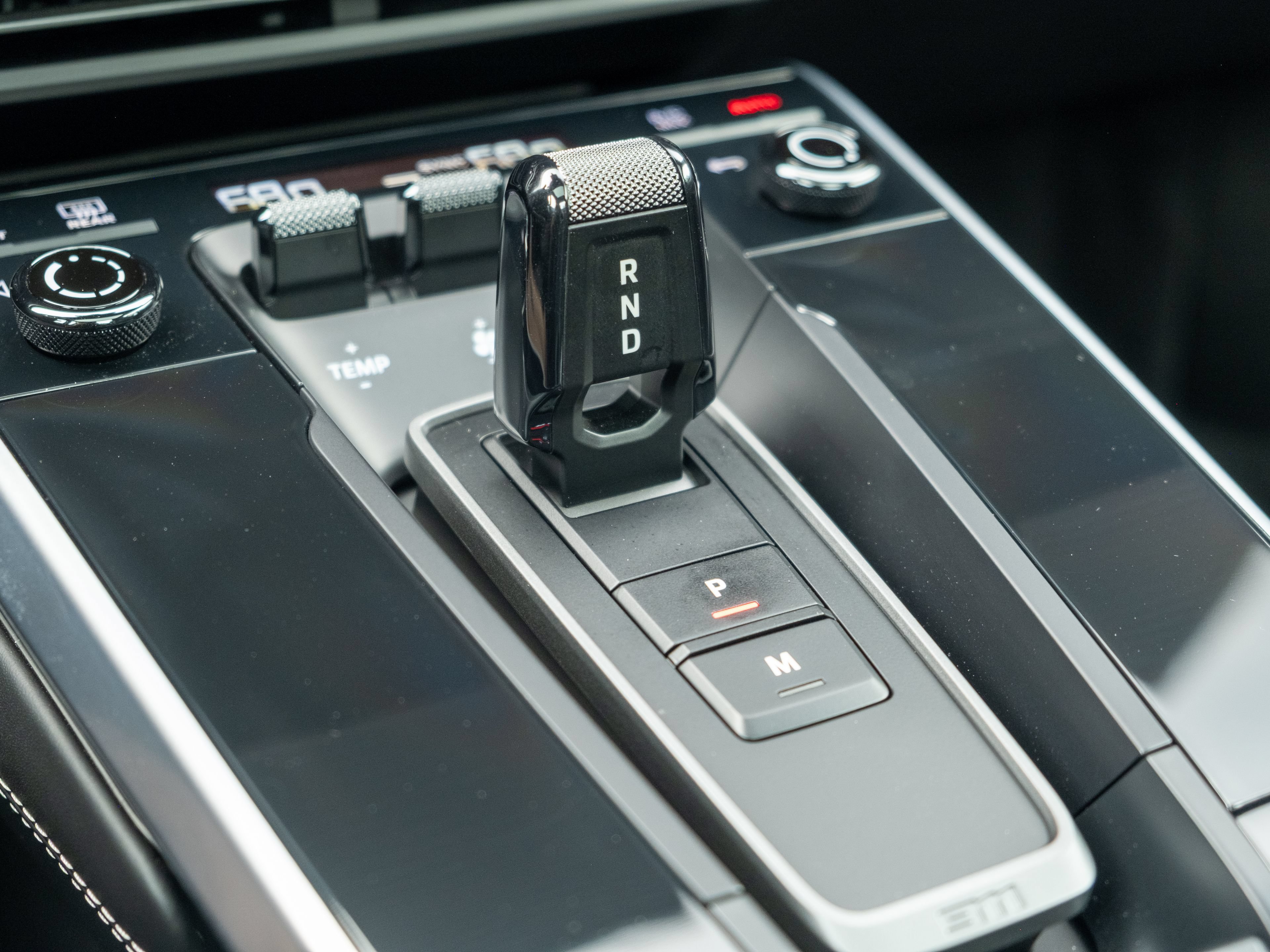 Certified 2021 Porsche 911 Turbo S AWD/4WD image 37