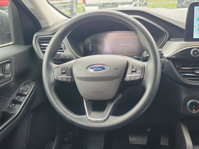 Used 2025 Ford Escape Active AWD/4WD image 28