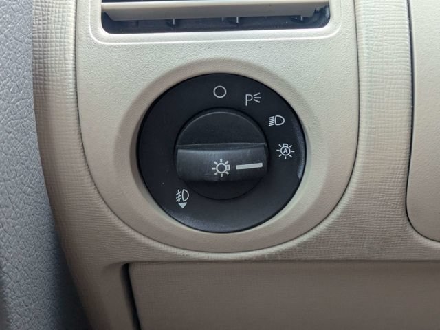 Used 2010 Ford Flex SE FWD image 22